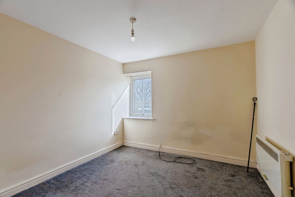 Additional image 8 of 2 bed flat for saleAllendale Street, Burnley, Lancashire BB12