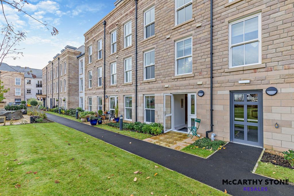 Additional image 23 of 2 bed flat for saleStation Road, Buxton SK17