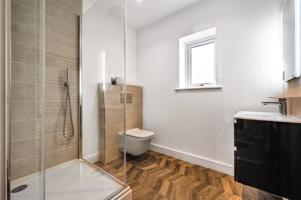 Additional image 10 of 3 bed detached house for saleGwel Fenten, Camborne, Cornwall TR14