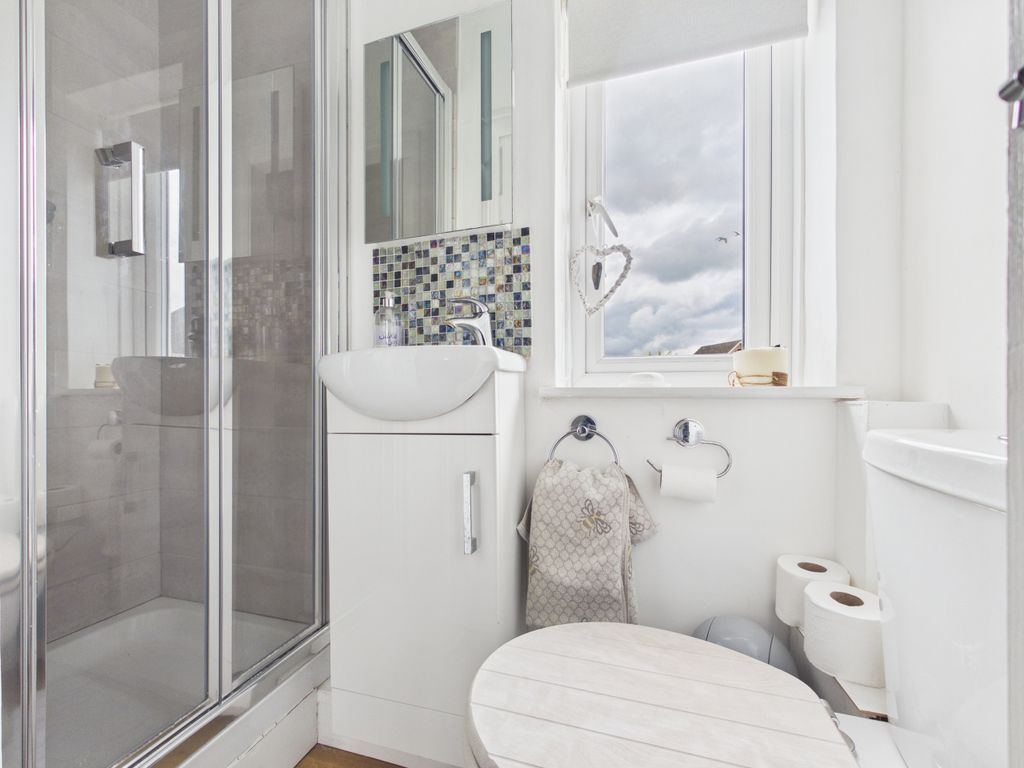 Additional image 12 of 3 bed semi-detached house for saleGlimbers Grove, Chinnor, Oxfordshire OX39