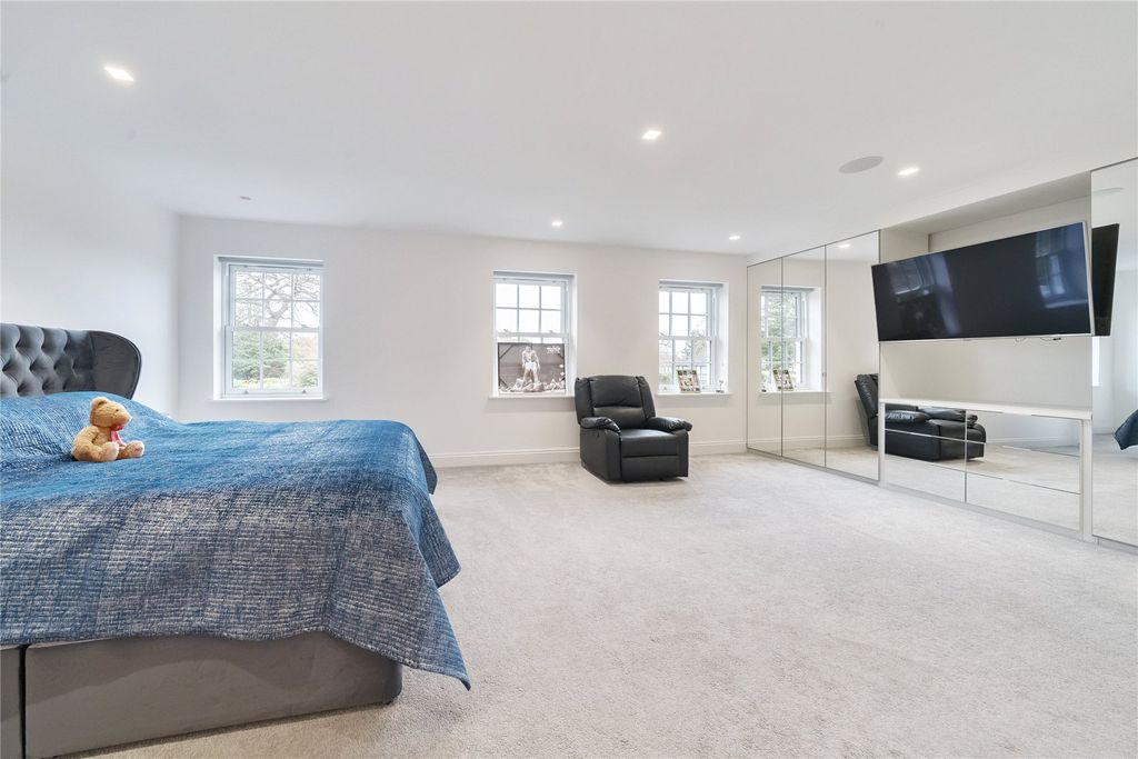 Additional image 11 of 5 bed detached house for saleMarlings Park Avenue, Chislehurst BR7
