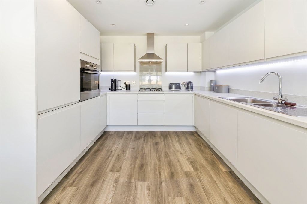 Additional image 6 of 4 bed detached house for saleMill Rose Way, Burgess Hill RH15