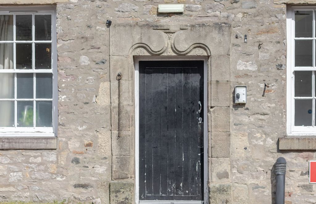 Additional image 16 of 2 bed flat for saleRoyal House, Apartment 9, New Road, Kirkby Lonsdale, Carnforth LA6