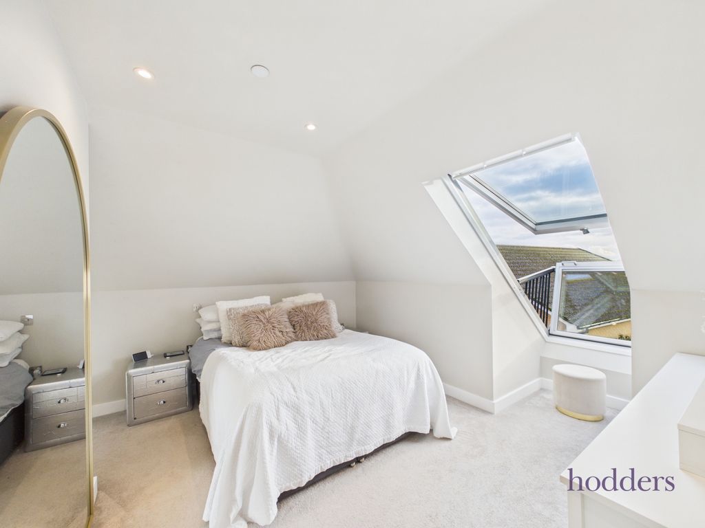 Additional image 3 of 2 bed flat for saleGogmore Lane, Chertsey, Surrey KT16