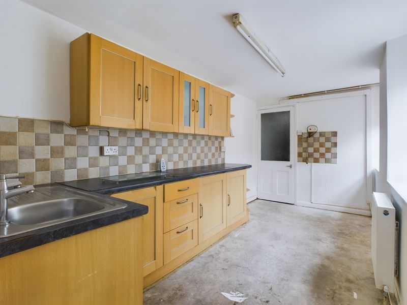 Additional image 4 of 3 bed flat for saleTrelowarren Street, Camborne TR14