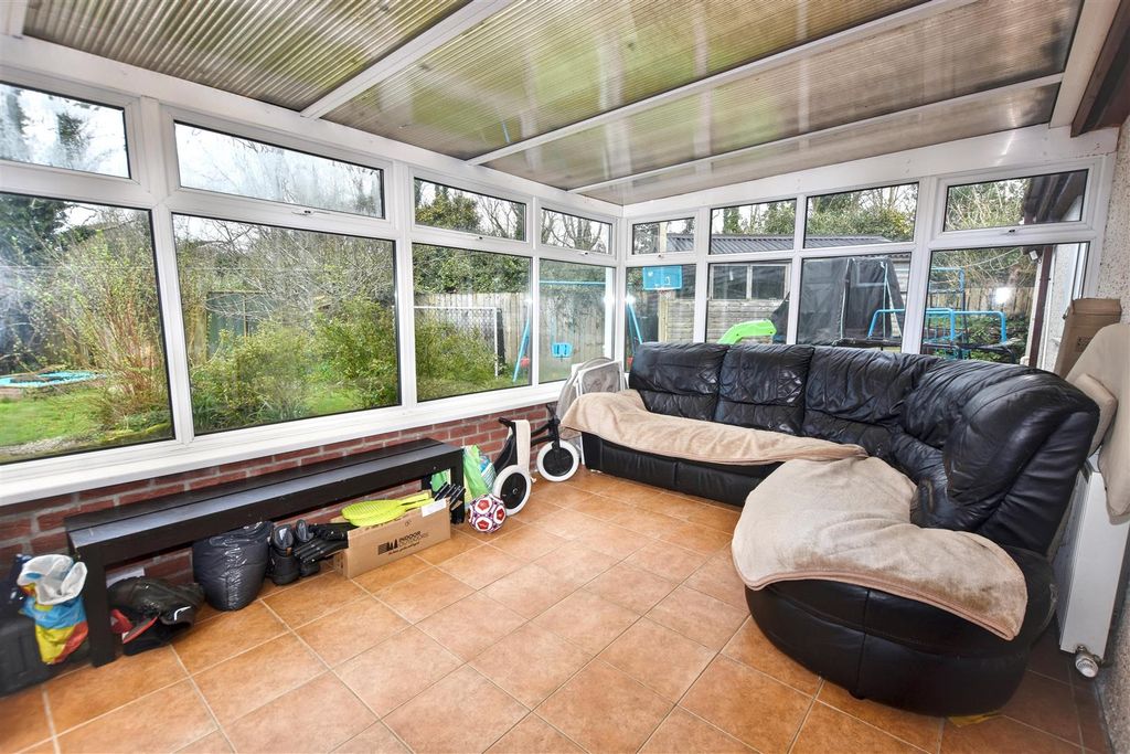 Additional image 8 of 5 bed detached bungalow for saleTehidy Road, Camborne TR14