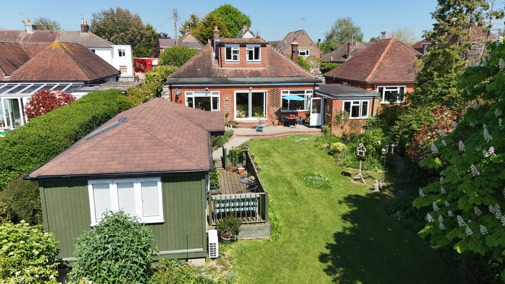 4 bed bungalow for saleRoyal George Road, Burgess Hill, West Sussex RH15