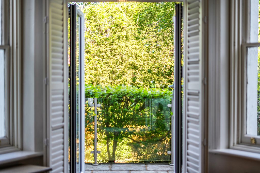 Additional image 21 of 4 bed flat for saleSusan Wood, Chislehurst BR7