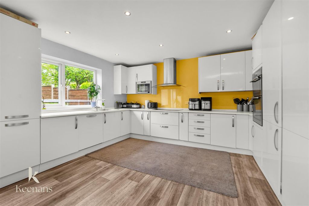 Additional image 3 of 6 bed detached house for saleTrimingham Drive, Bury BL8