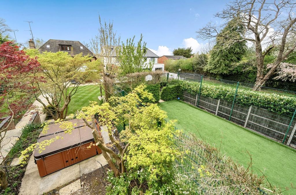 Additional image 22 of 5 bed detached house for saleProwse Avenue, Bushey Heath, Bushey WD23