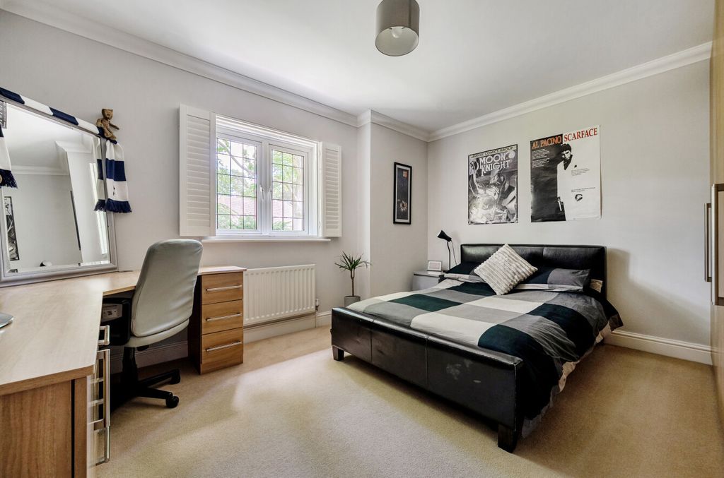 Additional image 17 of 5 bed detached house for saleGolf Drive, Camberley, Surrey GU15