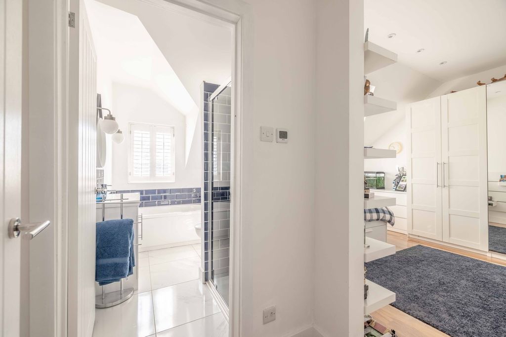 Additional image 20 of 4 bed detached house for saleSycamore Road, Chalfont St Giles HP8
