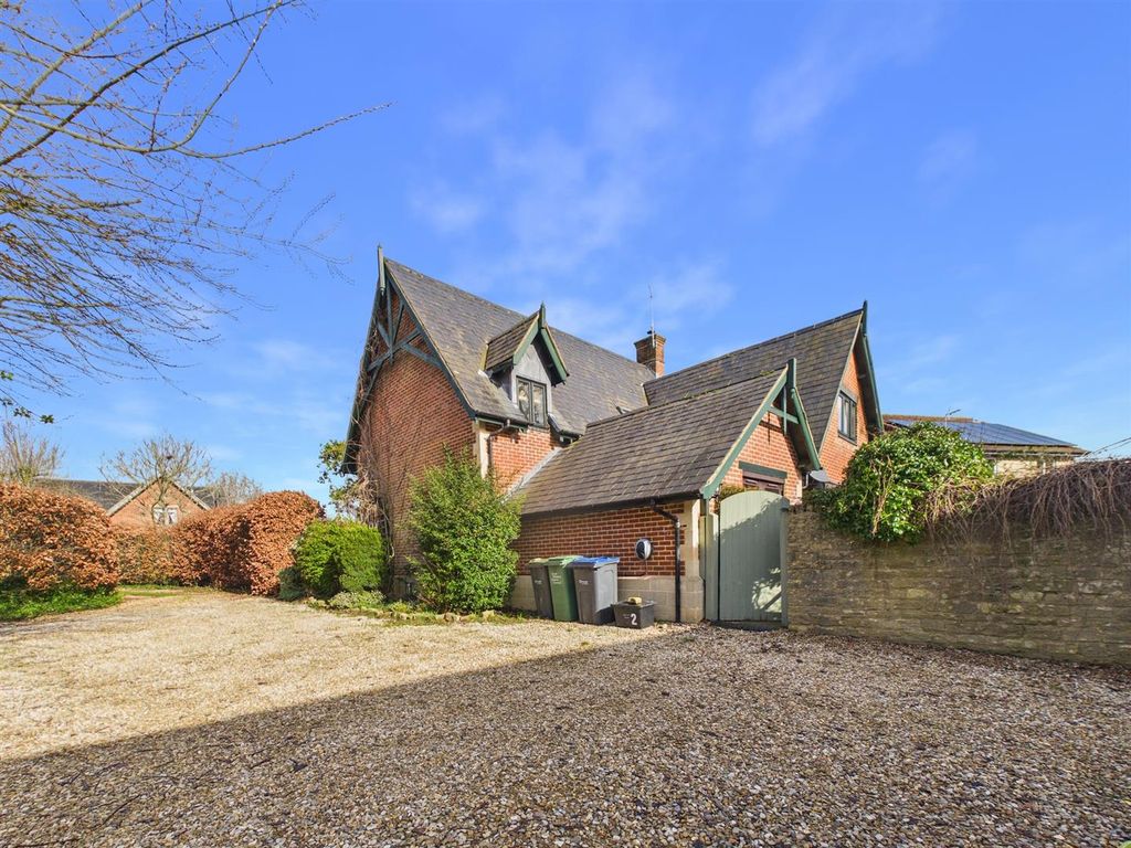 Additional image 20 of 4 bed detached house for saleDerriads Lane, Chippenham SN14