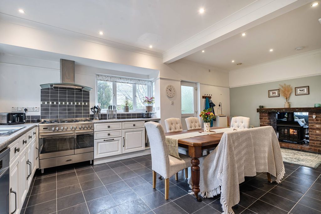 Additional image 2 of 4 bed bungalow for saleSaltash Road, Callington PL17