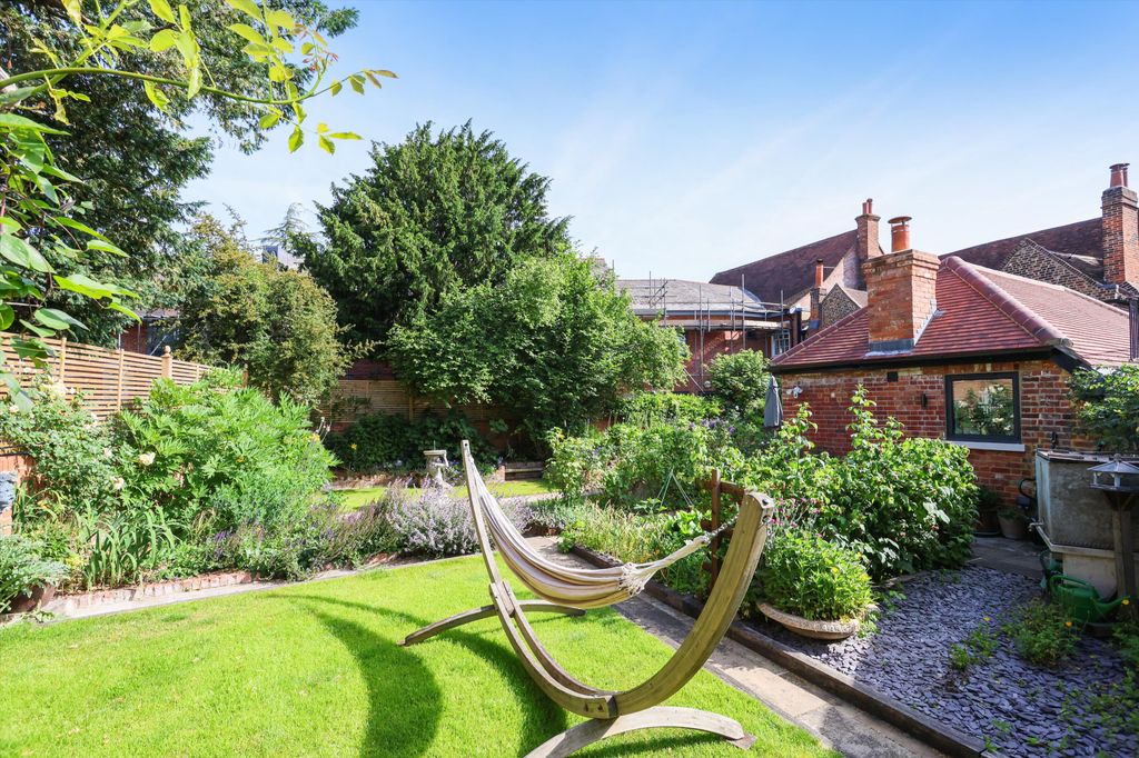 Additional image 21 of 5 bed link detached house for saleWindsor Street, Chertsey, Surrey KT16