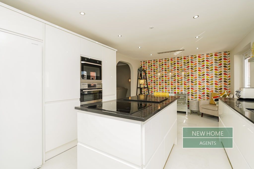 Additional image 5 of 4 bed detached house for salePasture Drive, Castleford WF10