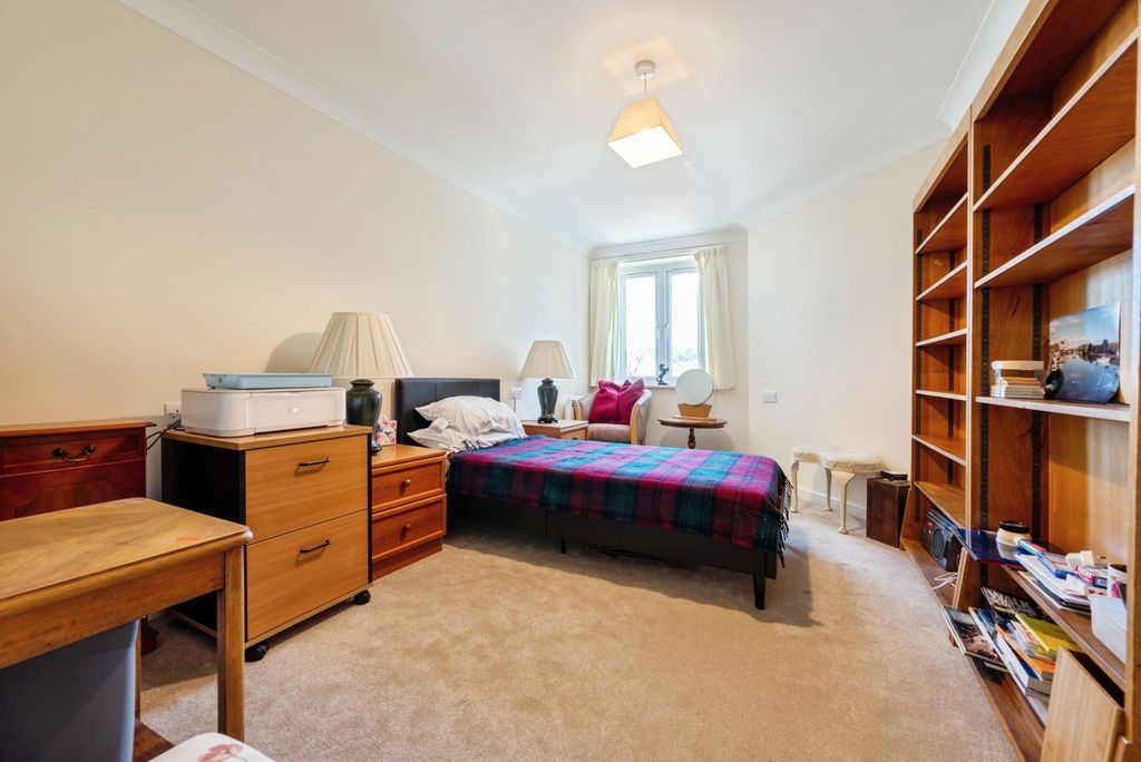Additional image 4 of 2 bed flat for saleFair Park Road, Wadebridge, Cornwall PL27