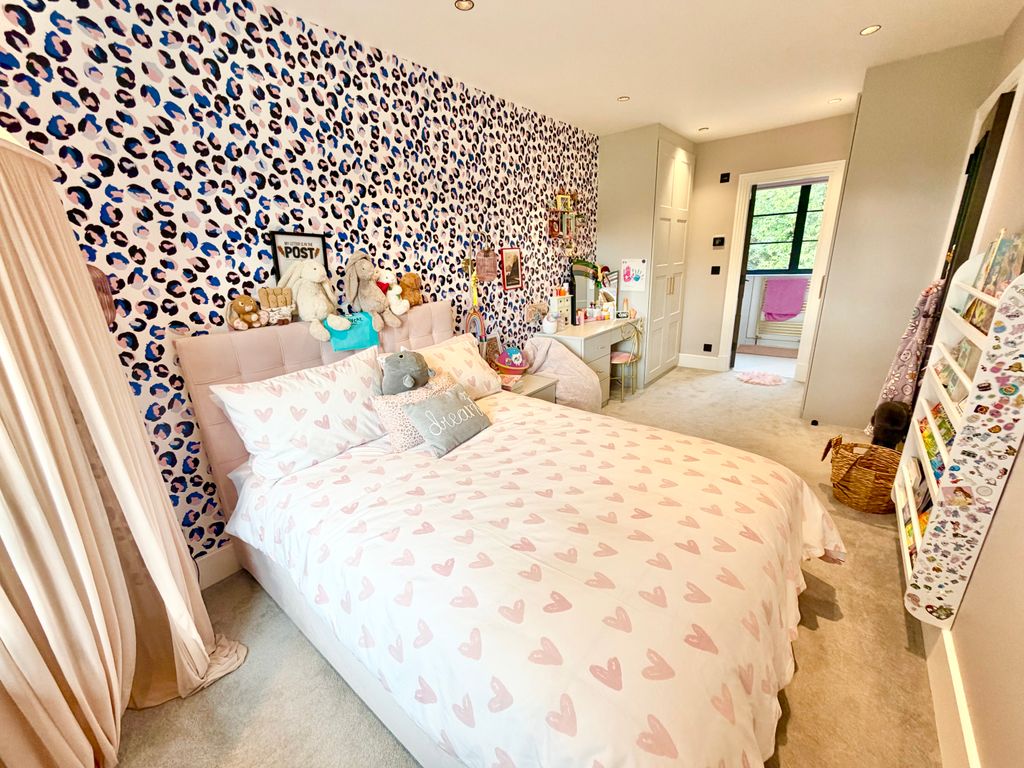 Additional image 24 of 5 bed detached house for salePrior Croft Close, Camberley GU15