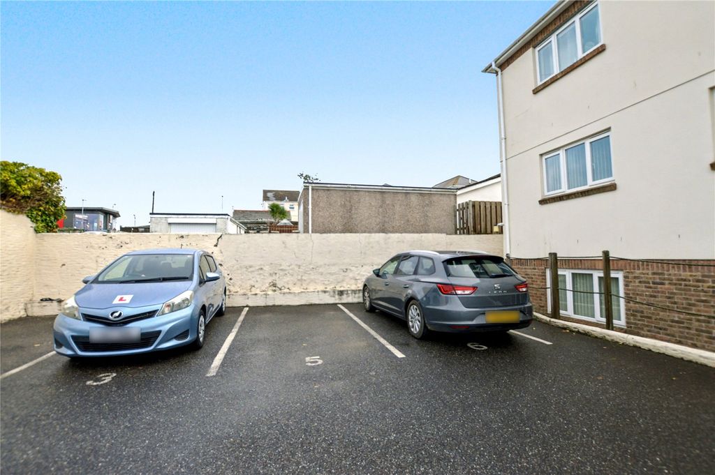 Additional image 6 of 1 bed flat for saleEast Hill, Tuckingmill, Camborne, Cornwall TR14