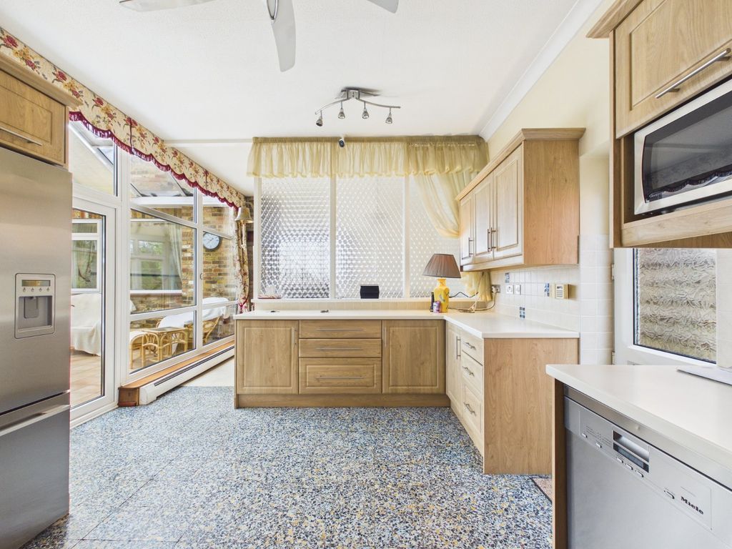 Additional image 15 of 4 bed detached house for saleFrances Street, Chesham HP5