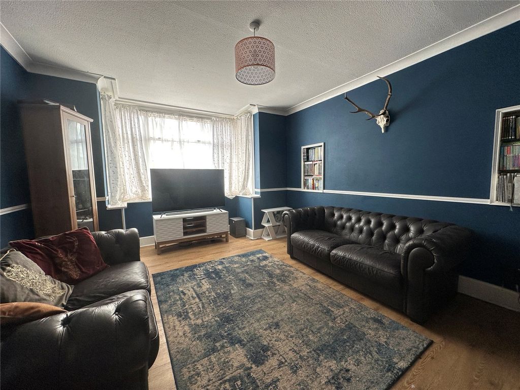 Additional image 2 of 3 bed detached house for saleCrabtree Road, Camberley, Surrey GU15