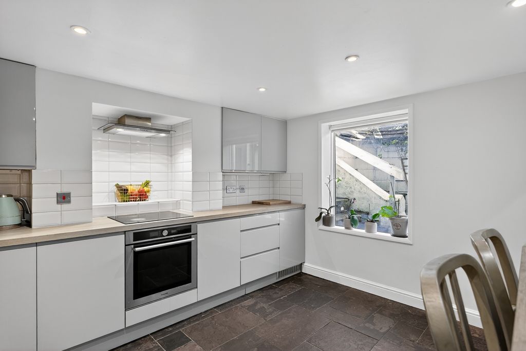 Additional image 10 of 4 bed detached house for saleLondon Road, Burgess Hill RH15