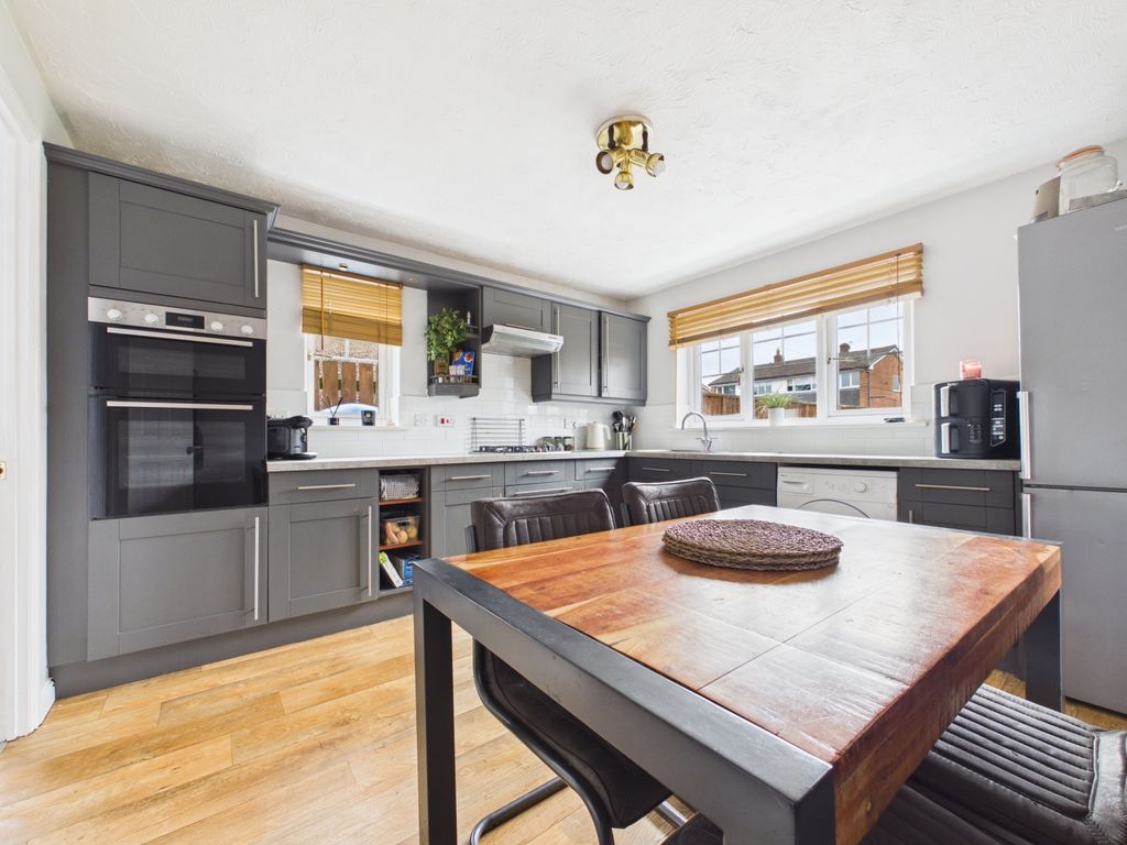 Additional image 5 of 4 bed detached house for salePasture Way, Castleford, West Yorkshire WF10