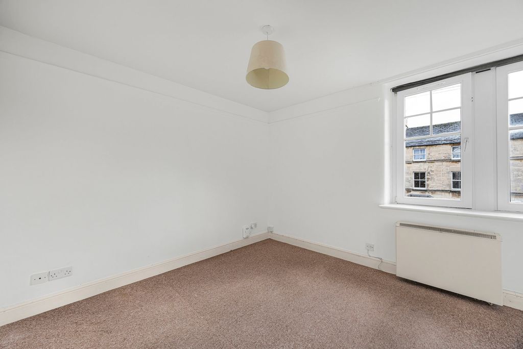 Additional image 8 of 2 bed flat for saleAshcroft Road, Cirencester, Gloucestershire GL7