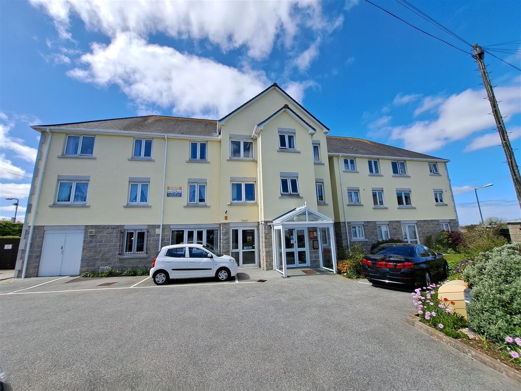 1 bed flat for saleSt. Pirans Court, Trevithick Road, Camborne Tr TR14