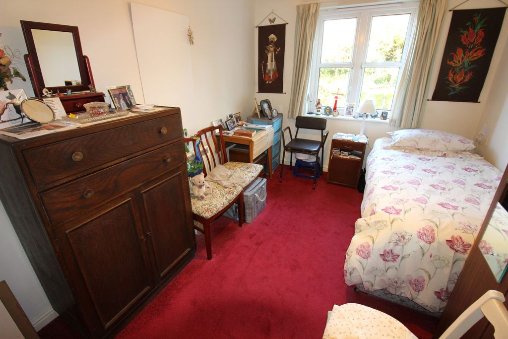 Additional image 12 of 1 bed flat for saleThe Green, Chipping Norton OX7