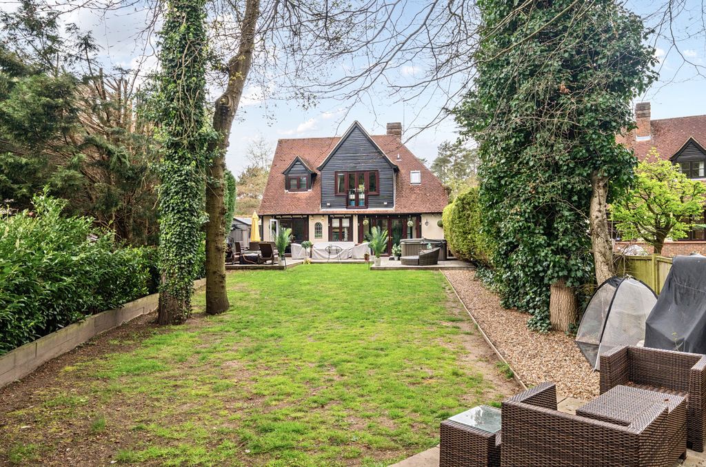 Additional image 7 of 5 bed detached house for saleYoulden Drive, Camberley, Surrey GU15