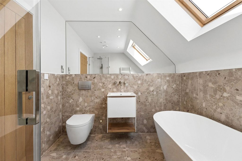 Additional image 9 of 4 bed terraced house for sale1A Fitzwilliam Road, Cambridge, Cambridgeshire CB2