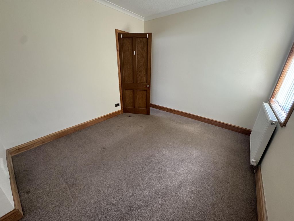 Additional image 7 of 2 bed flat for sale131 High Street, Dalbeattie DG5