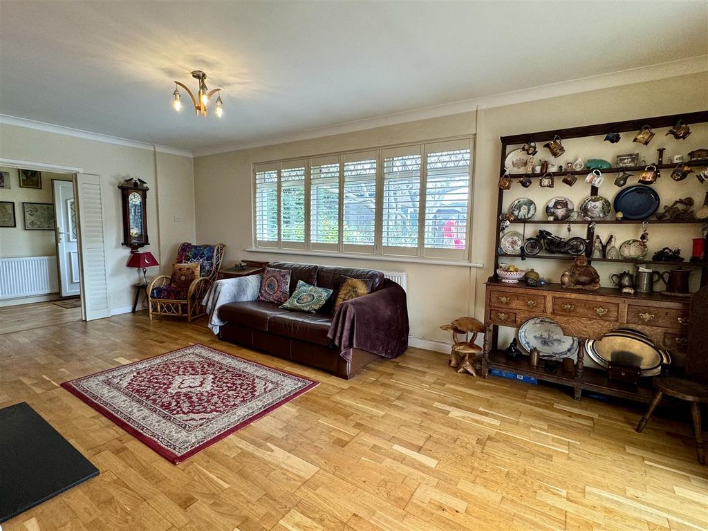 Additional image 5 of 3 bed detached bungalow for saleLoop Road, Beachley, Chepstow NP16
