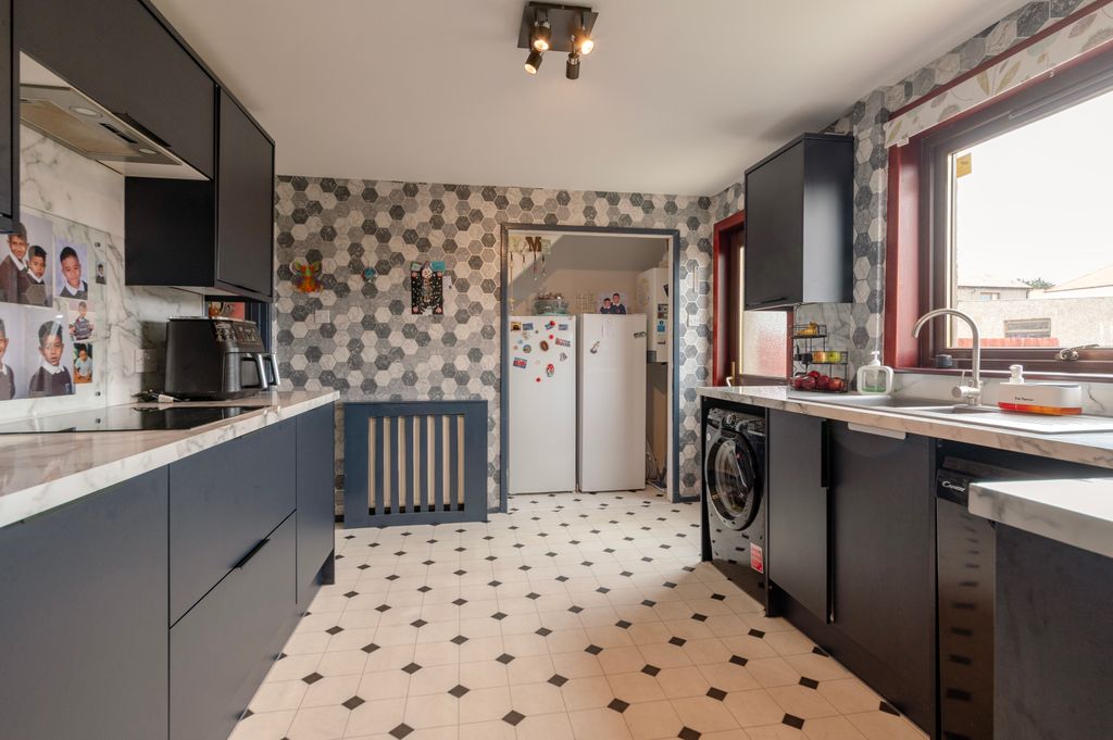 Additional image 4 of 3 bed terraced house for saleWell Road, Buckie AB56