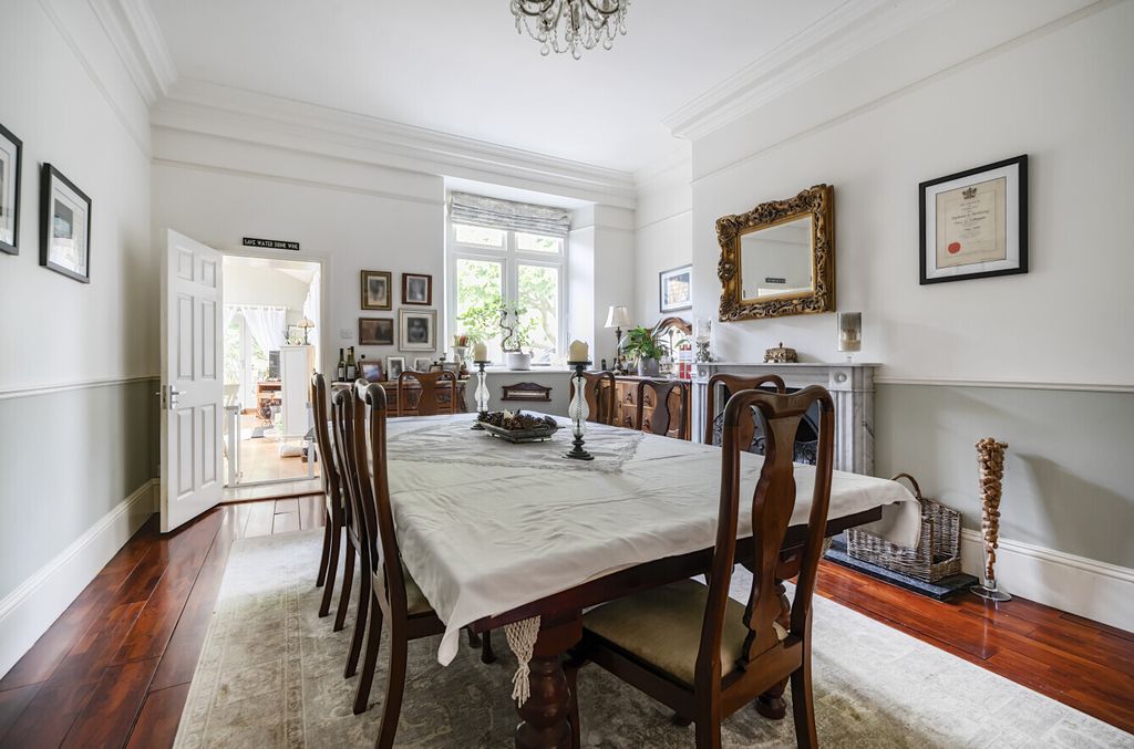 Additional image 29 of 4 bed detached house for saleGuildford Street, Chertsey, Surrey KT16