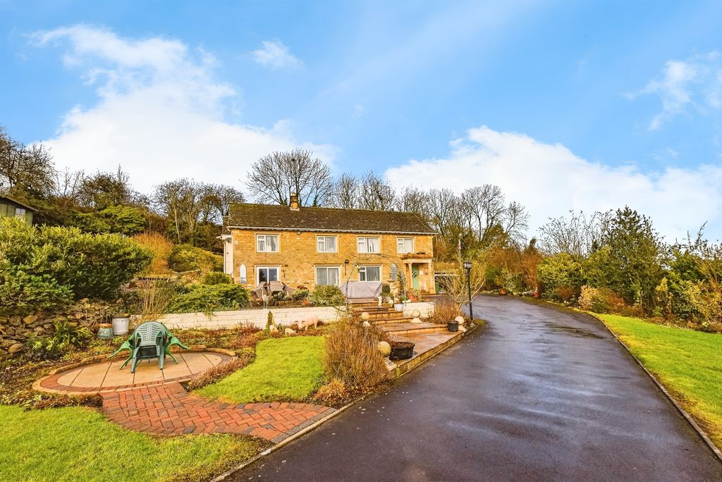 Additional image 2 of 14 bed detached house for saleLacock Road, Patterdown, Chippenham SN15