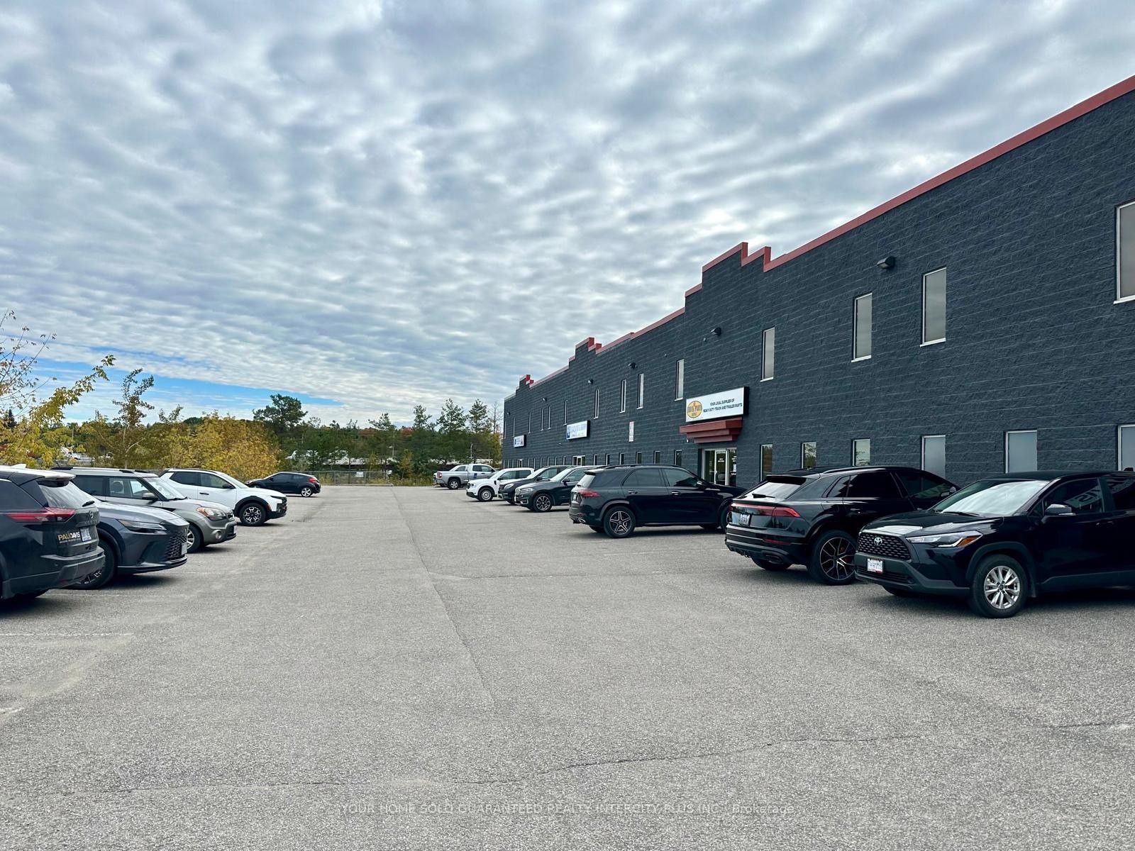 35 Morrow Road, Barrie, ON, L4N 3V7 photo 4