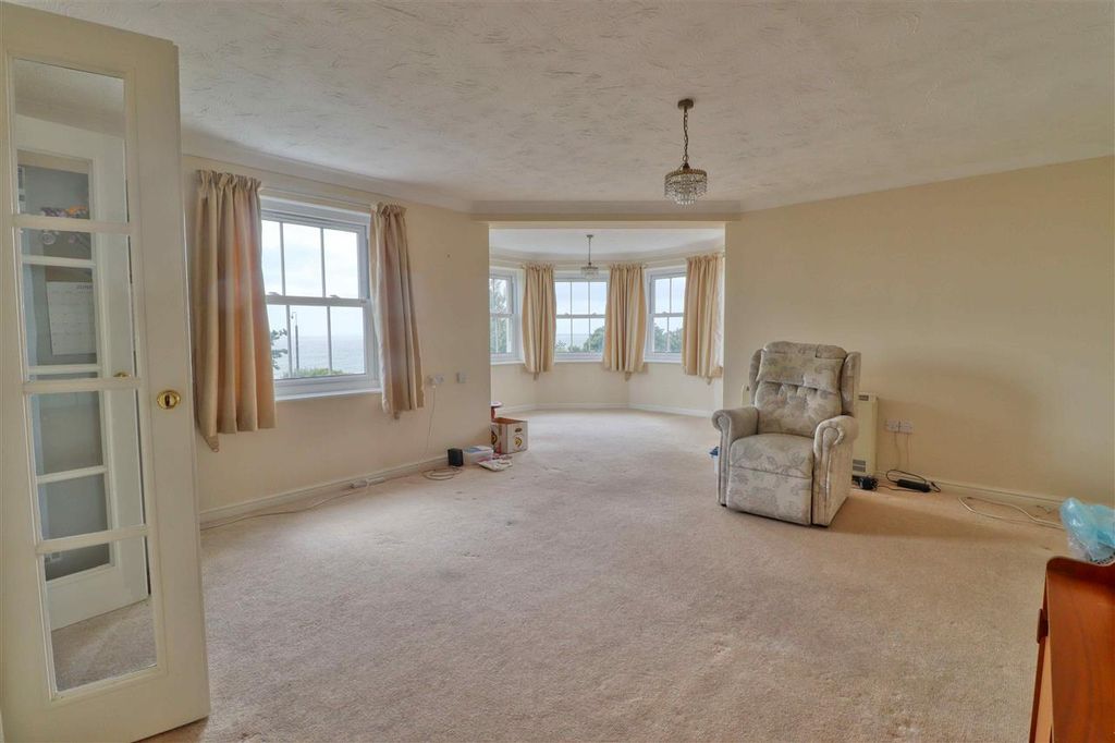 Additional image 2 of 2 bed flat for saleImperial Court, Clacton On Sea CO15
