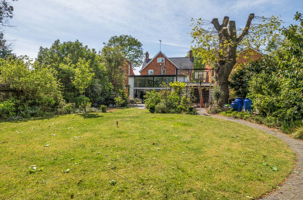 Additional image 6 of 5 bed detached house for saleThe Avenue, Camberley, Surrey GU15