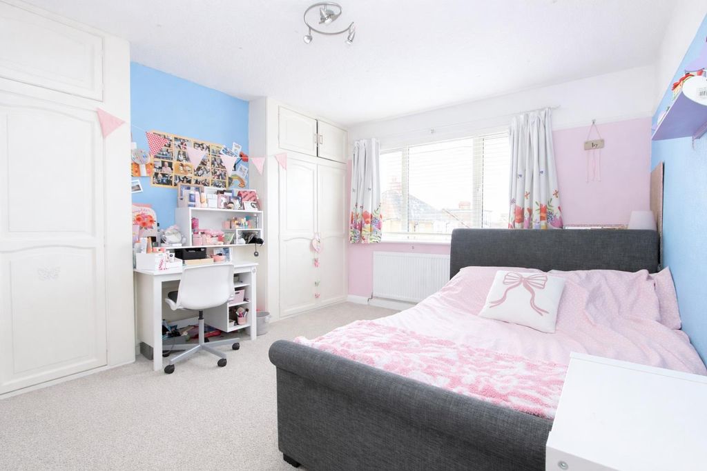 Additional image 16 of 5 bed semi-detached house for saleStanley Park Road, Carshalton SM5