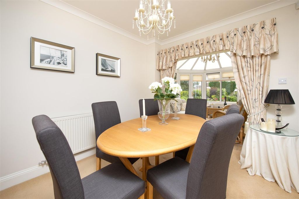 Additional image 8 of 4 bed detached house for saleRowden Road, Chippenham SN15
