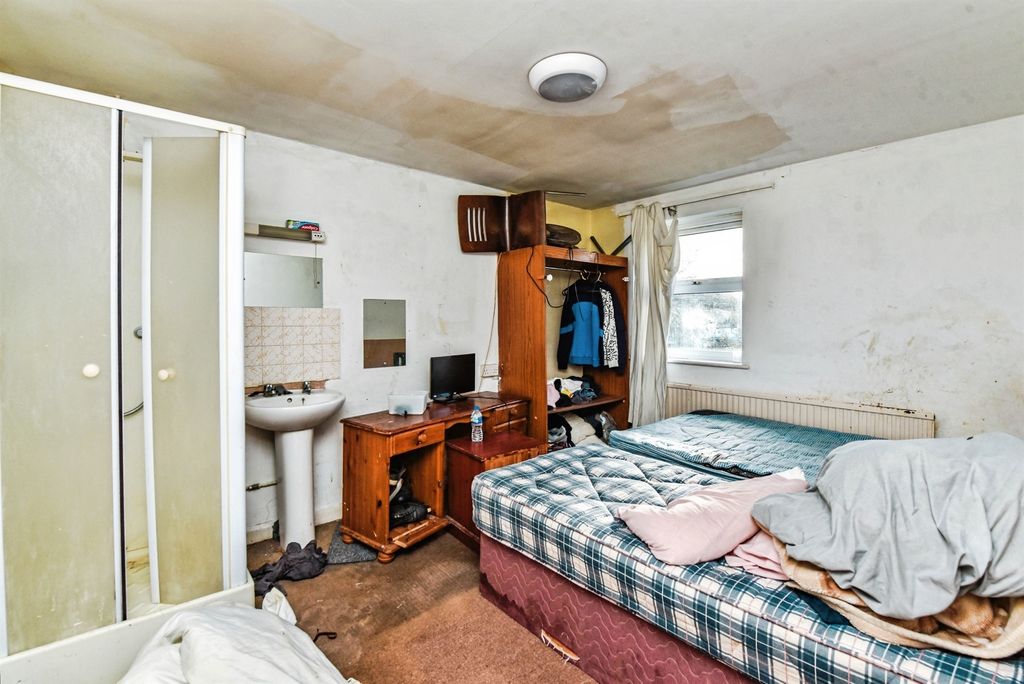Additional image 15 of 26 bed detached house for saleMarshfield Road, Chippenham SN15