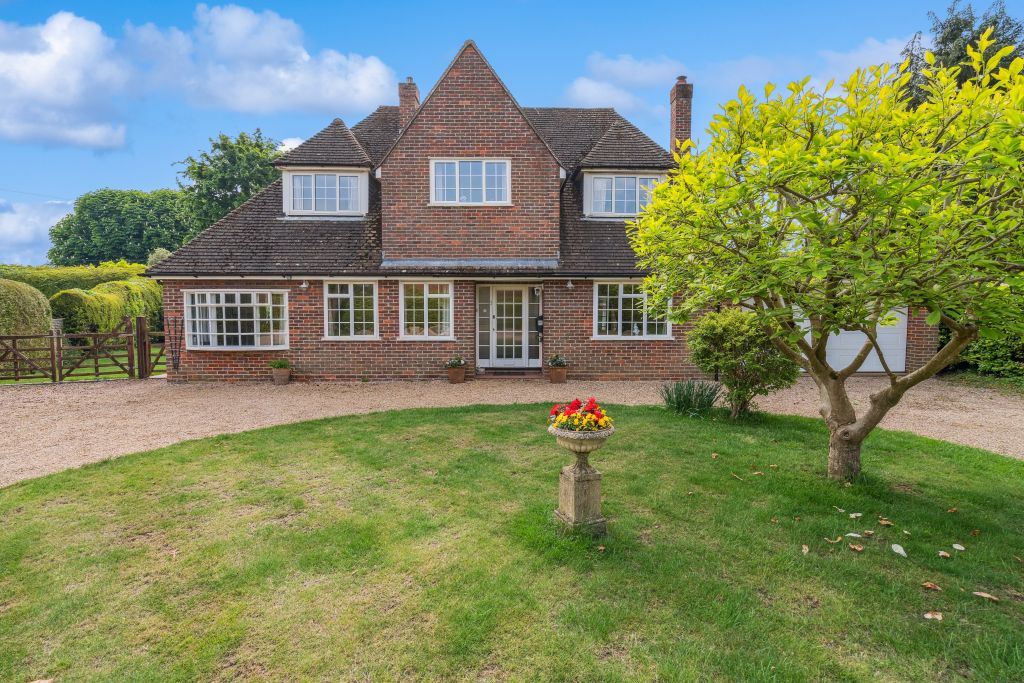 Additional image 18 of 4 bed detached house for saleHunters Close, Chesham HP5