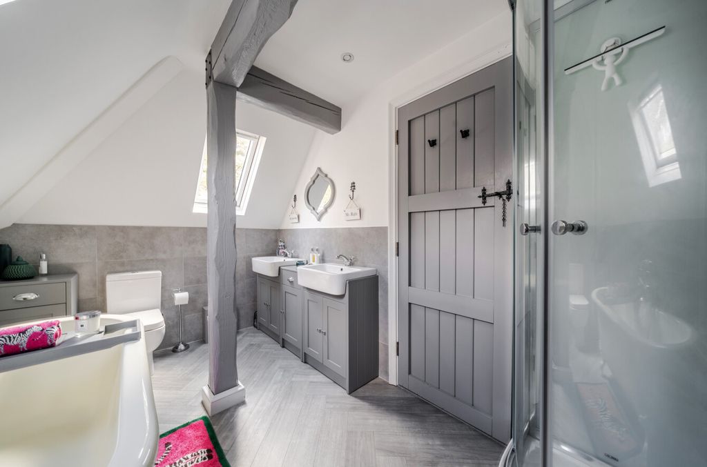 Additional image 10 of 5 bed detached house for saleYoulden Drive, Camberley, Surrey GU15