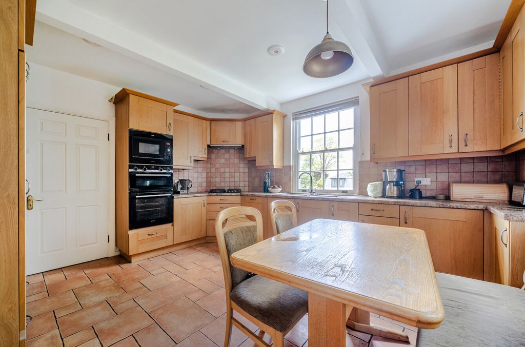 Additional image 7 of 6 bed detached house for saleOakleigh Park Avenue, Chislehurst, Kent BR7