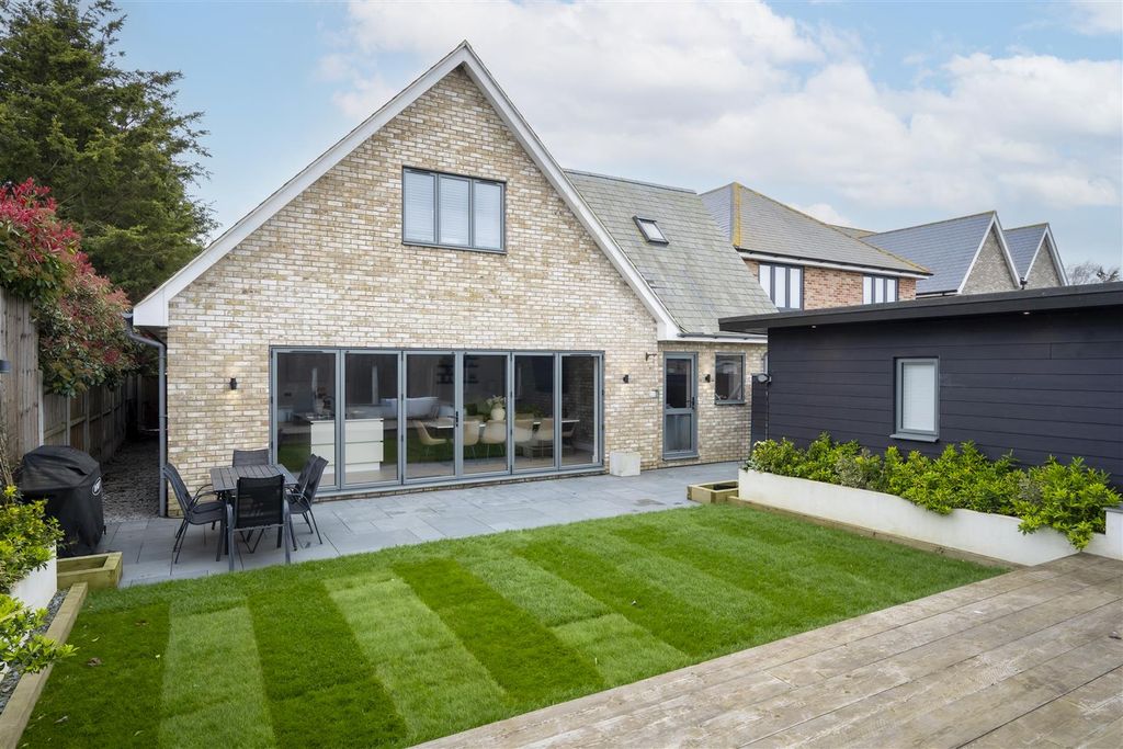 Additional image 39 of 4 bed detached house for saleMelinda Lane, Clacton-On-Sea CO16