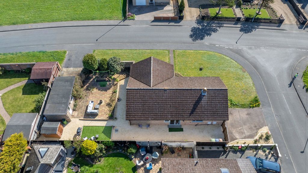 Additional image 38 of 4 bed bungalow for saleEastwood, Chatteris PE16
