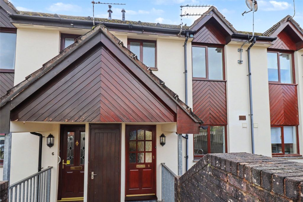 Additional image 3 of 2 bed flat for saleOakwood Court, Brook Meadow, South Molton, Devon EX36