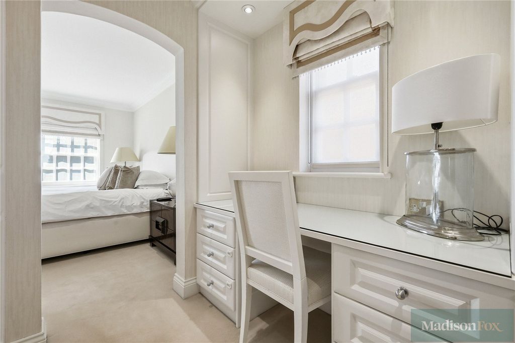 Additional image 36 of 5 bed detached house for saleHainault Road, Chigwell, Essex IG7